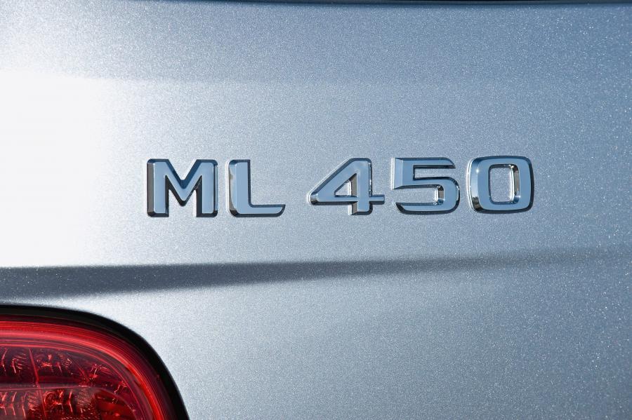  Mercedes-Benz ML450 Hybrid 2010 года  (фото 9 из 27)